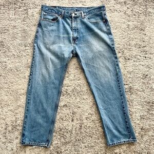 Classic Levi’s 505 Regular Fit Zip Fly Jeans Light Wash Non-Stretch Denim 38/30